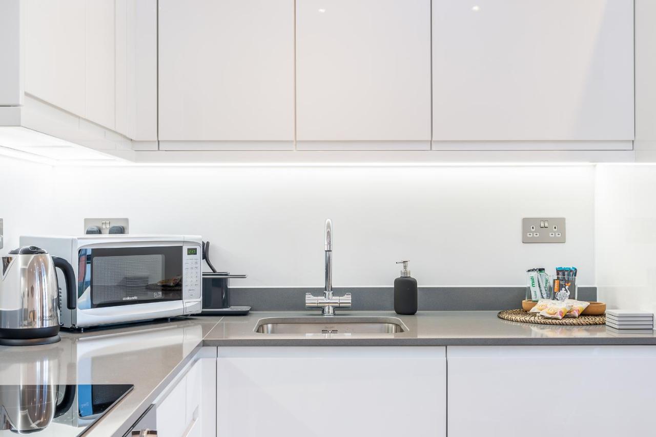 St Albans 2 Bed Luxury City Apartment, 5 Mins Walk To Train & Allocated Parking Eksteriør billede
